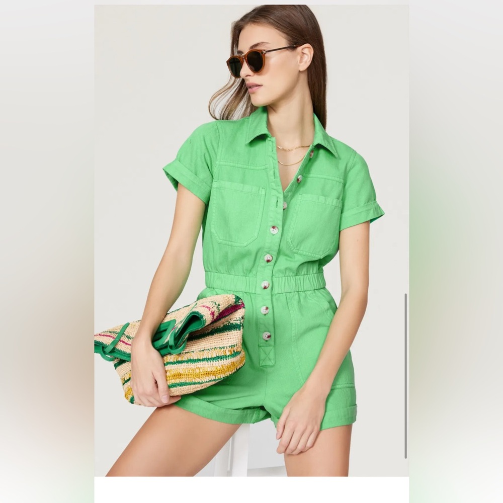 Show me your Mumu, Cannon romper